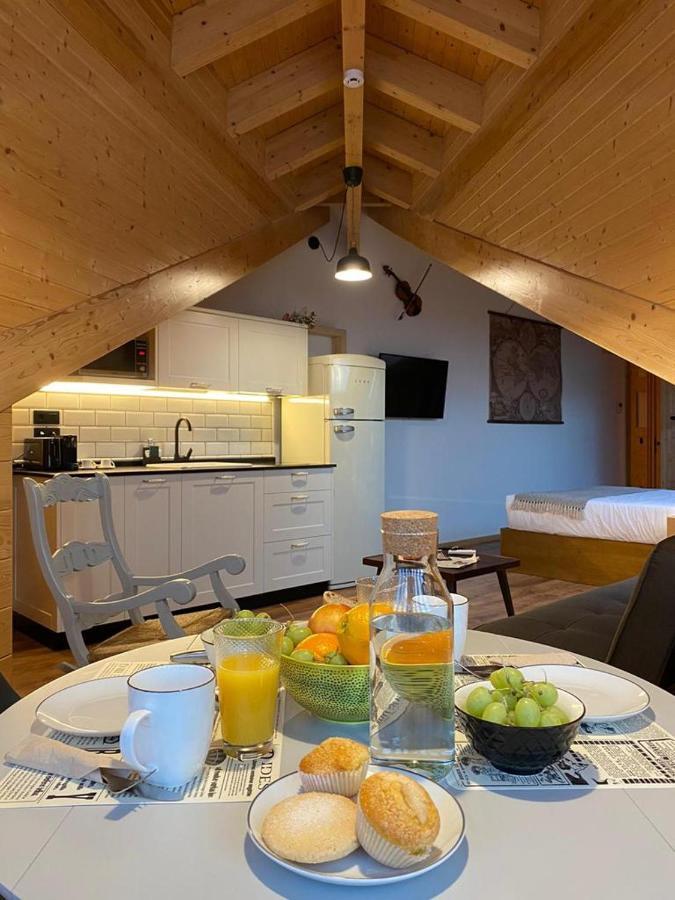 Siero Apartamentos La Casina De Los Musicos מראה חיצוני תמונה