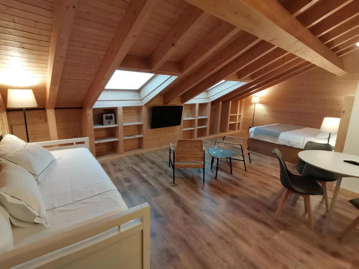 Siero Apartamentos La Casina De Los Musicos מראה חיצוני תמונה